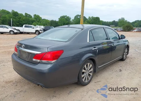2011 Toyota Avalon Limited из США, поврежденный, VIN 4T1BK3DB8BU420824